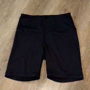 90 degree by reflex-Women's Black Shorts-size small